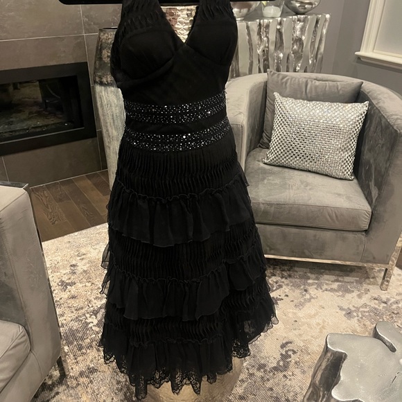 COPY - EVA DRESS size medium cocktail dress best wedding guest bomb shell dress - Picture 17 of 17